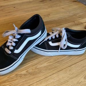 Vans canvas shoe, Children’s size 13, lightly worn